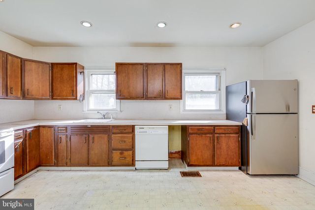 117 PINE LN, Hainesport, NJ 08036