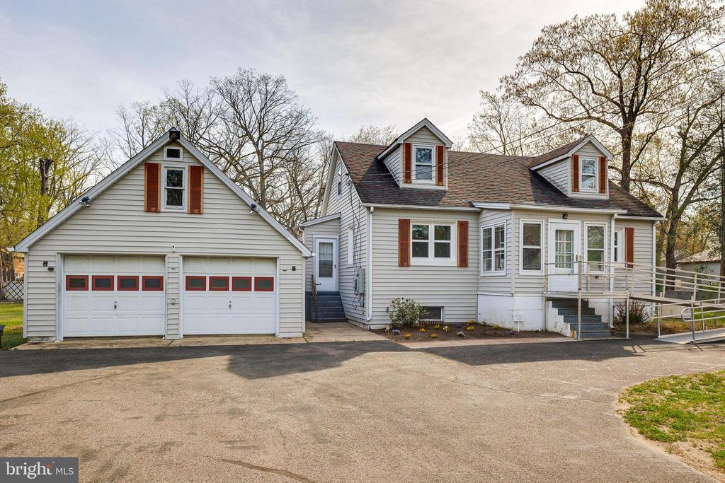 117 PINE LN, Hainesport, NJ 08036