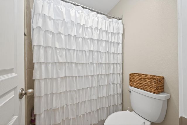 18207 Yukon Ridge Trail, Humble, TX 77346