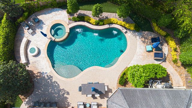 18207 Yukon Ridge Trail, Humble, TX 77346