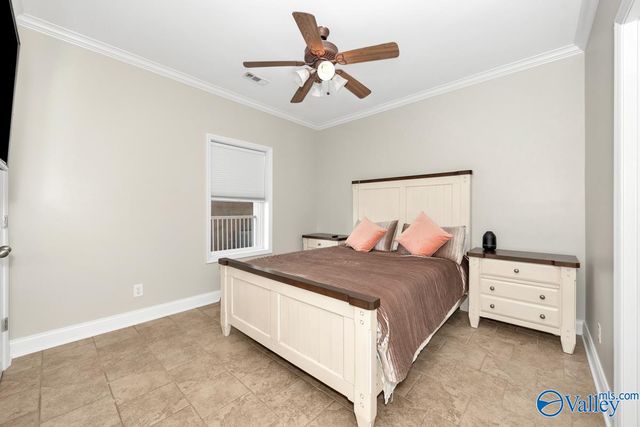 5590 Bay Village Drive 208, Athens, AL 35611