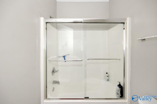 5590 Bay Village Drive 208, Athens, AL 35611