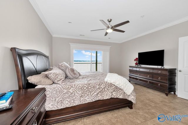 5590 Bay Village Drive 208, Athens, AL 35611