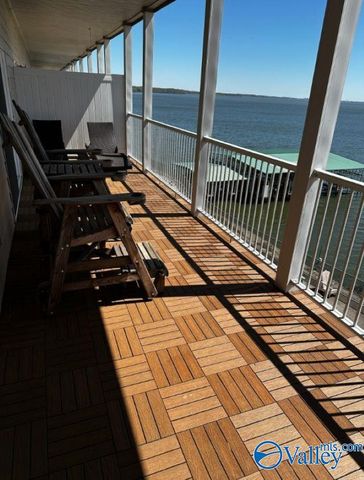 5590 Bay Village Drive 208, Athens, AL 35611