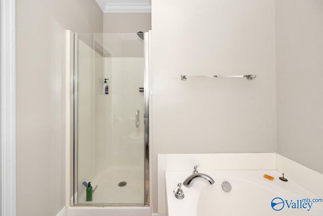 5590 Bay Village Drive 208, Athens, AL 35611