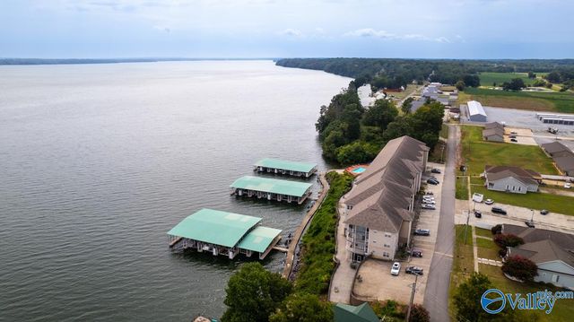 5590 Bay Village Drive 208, Athens, AL 35611