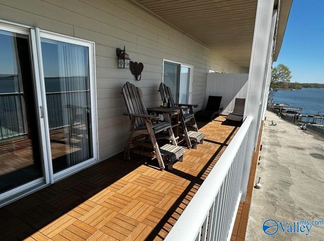 5590 Bay Village Drive 208, Athens, AL 35611