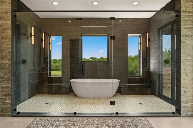 645 County Road 4021, Savoy, TX 75479