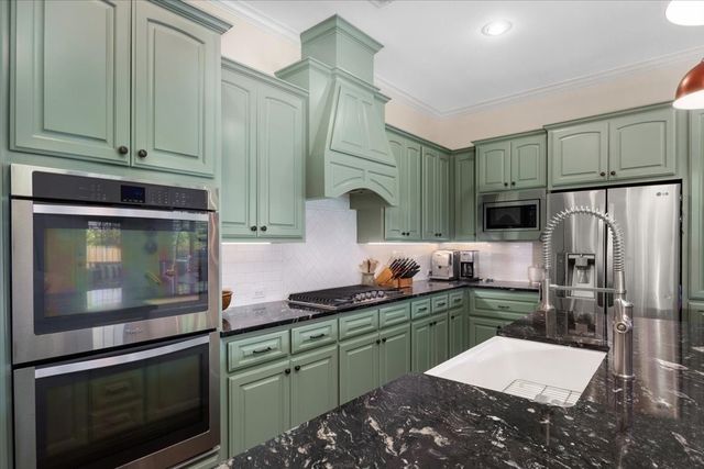 708 Northwood Road, Fort Worth, TX 76107