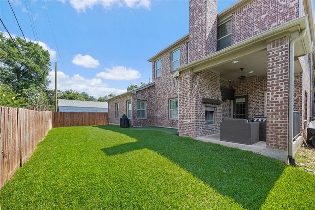 708 Northwood Road, Fort Worth, TX 76107