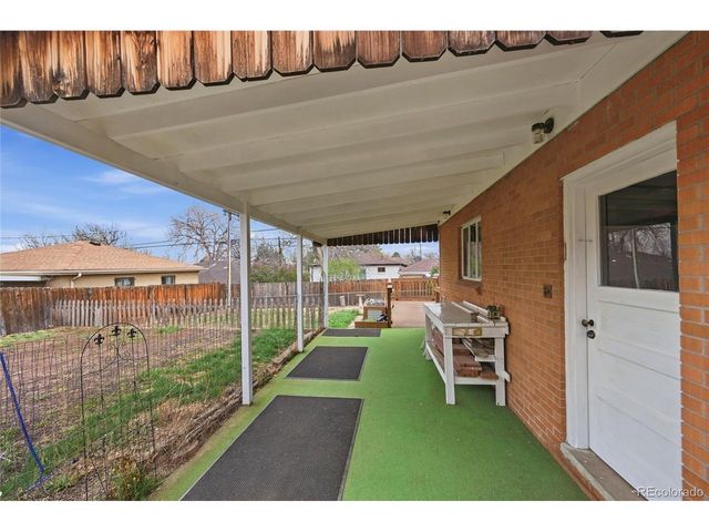 1982 S Wolcott Ct, Denver, CO 80219