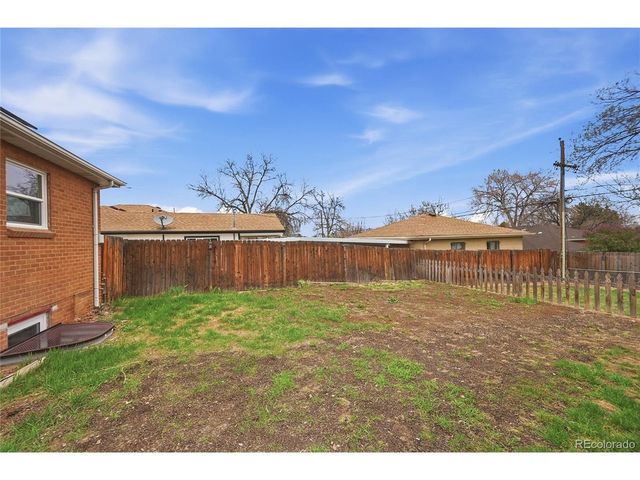 1982 S Wolcott Ct, Denver, CO 80219