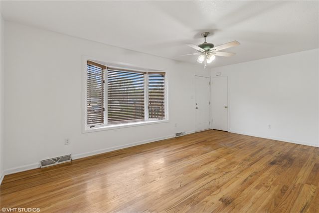 7340 Southview Drive, Des Moines, IA 50315