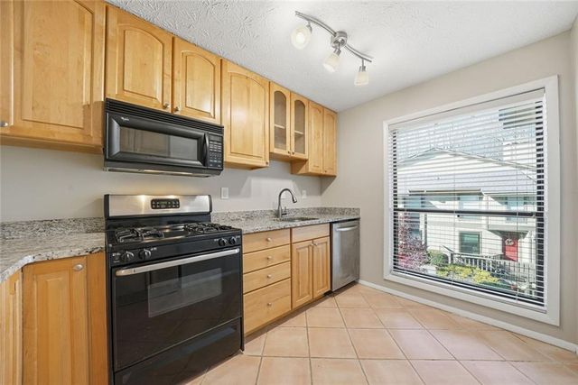 1104 Woodcliff Drive, Atlanta, GA 30350