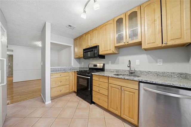 1104 Woodcliff Drive, Atlanta, GA 30350