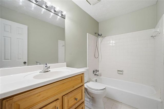 1104 Woodcliff Drive, Atlanta, GA 30350