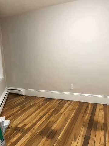 124 Central Ave 46, Lynn, MA 01901