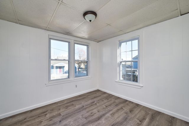 20 Lafrance Ct, New Bedford, MA 02740