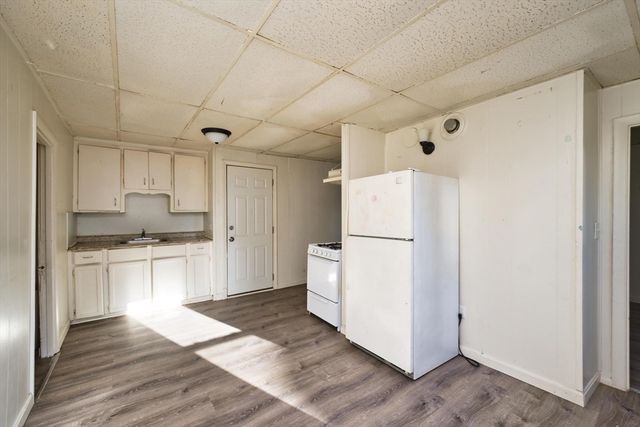 20 Lafrance Ct, New Bedford, MA 02740