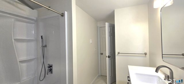 262 Westwoods Terrace, Bristol, CT 06010