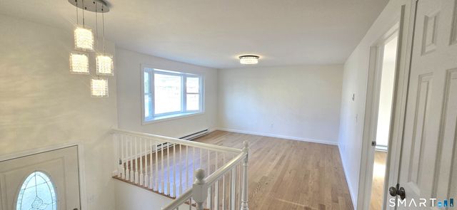 262 Westwoods Terrace, Bristol, CT 06010