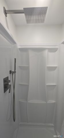 262 Westwoods Terrace, Bristol, CT 06010