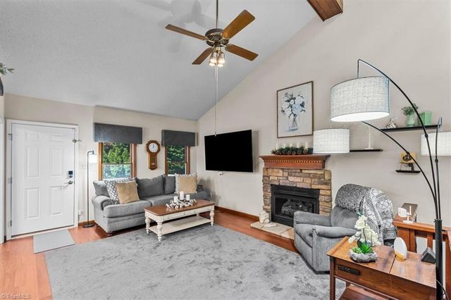 5021 Mereworth Court, Winston-salem, NC 27104