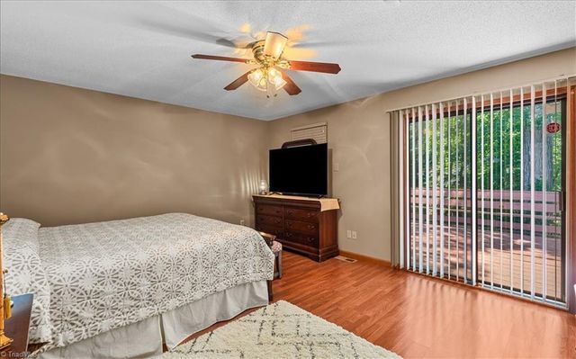 5021 Mereworth Court, Winston-salem, NC 27104