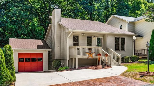 5021 Mereworth Court, Winston-salem, NC 27104