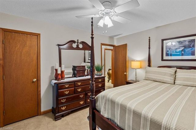 5021 Mereworth Court, Winston-salem, NC 27104