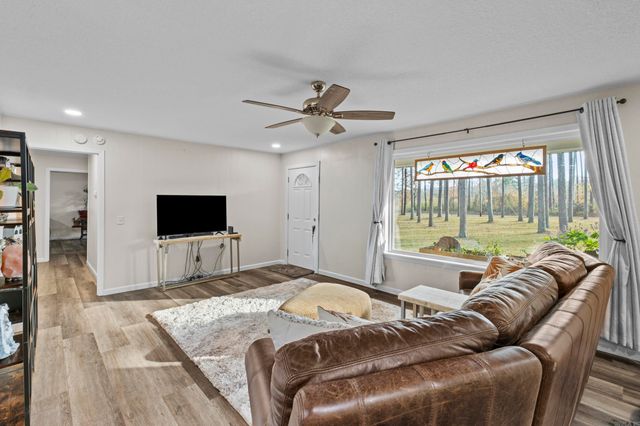 130 Church Camp Rd Road, Higden, AR 72067