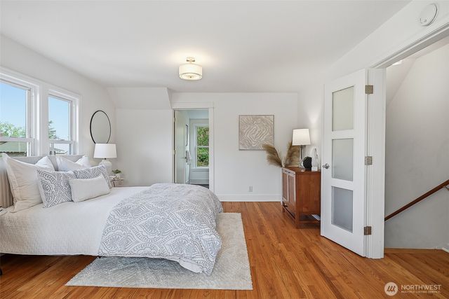 1512 6th Avenue W, Seattle, WA 98119