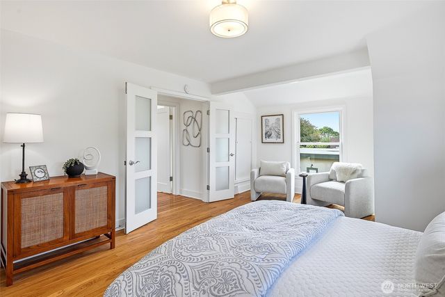 1512 6th Avenue W, Seattle, WA 98119