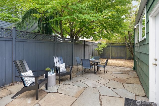 1512 6th Avenue W, Seattle, WA 98119