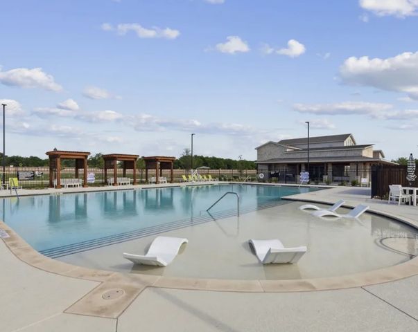 919 Edgehurst Drive, Princeton, TX 75071