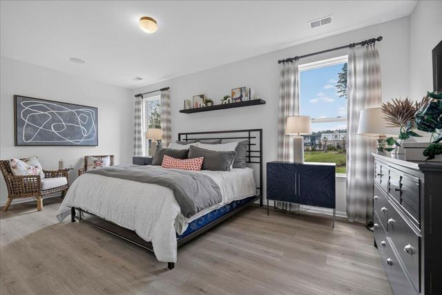 1208 Homecoming Boulevard, Ravenel, SC 29470