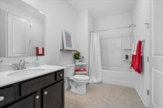 1208 Homecoming Boulevard, Ravenel, SC 29470