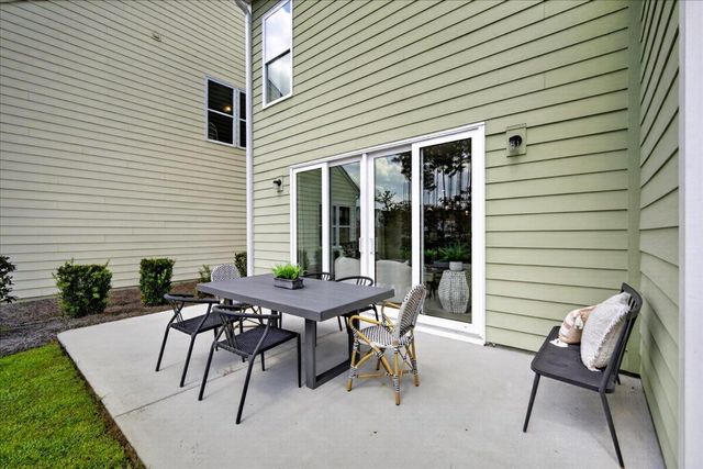 1208 Homecoming Boulevard, Ravenel, SC 29470