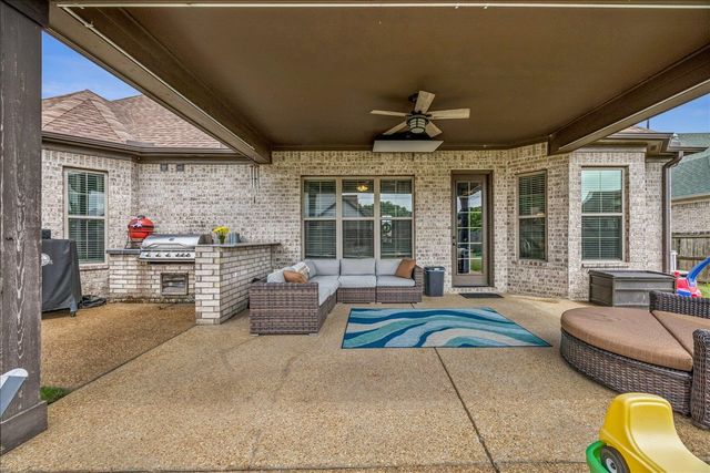 263 ESTANAULA RD, Collierville, TN 38017