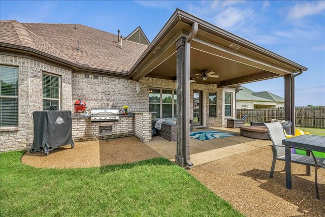 263 ESTANAULA RD, Collierville, TN 38017