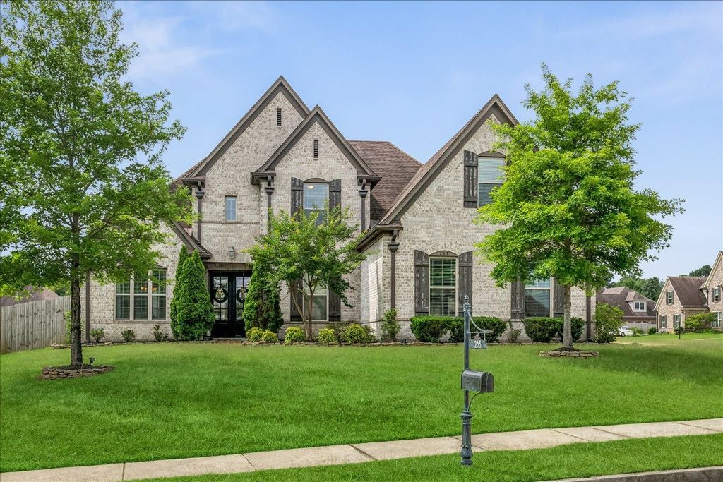 263 ESTANAULA RD, Collierville, TN 38017
