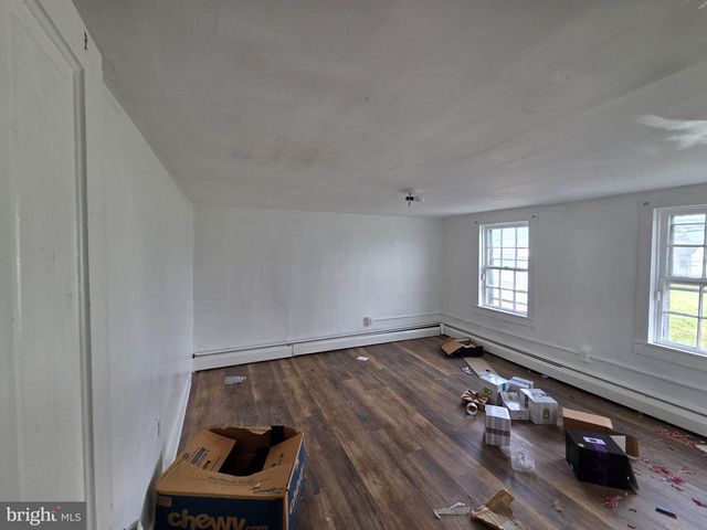 424 E MOLER AVE, Martinsburg, WV 25404