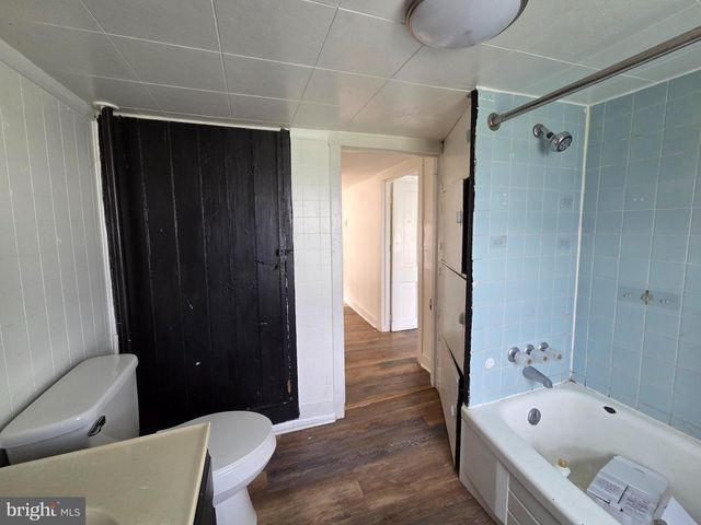 424 E MOLER AVE, Martinsburg, WV 25404