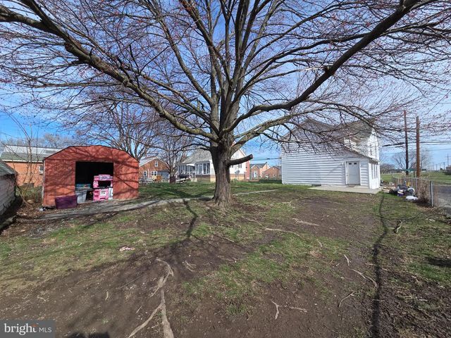 424 E MOLER AVE, Martinsburg, WV 25404