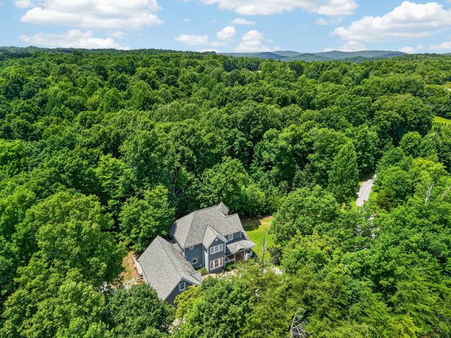 10739 Monterey Hwy, Monterey, TN 38574