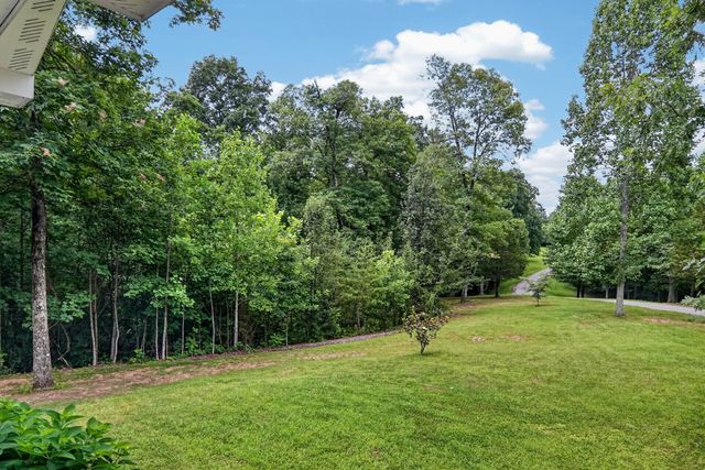 10739 Monterey Hwy, Monterey, TN 38574