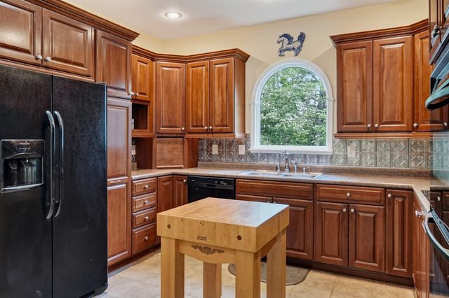 10739 Monterey Hwy, Monterey, TN 38574