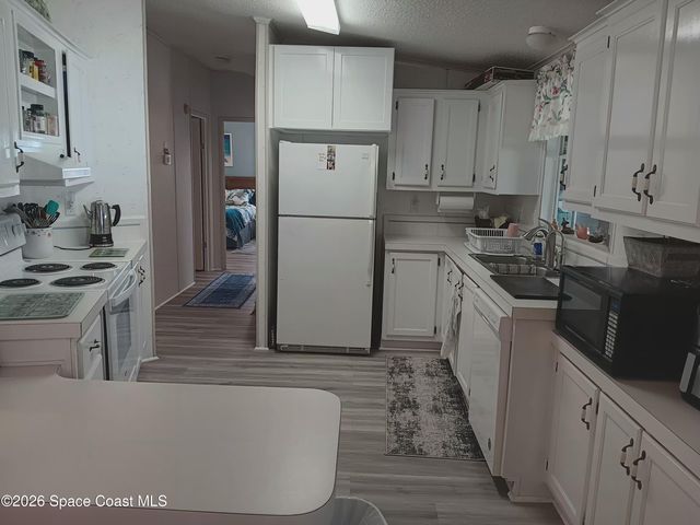 7606 Cedar Bark Road, Micco, FL 32976