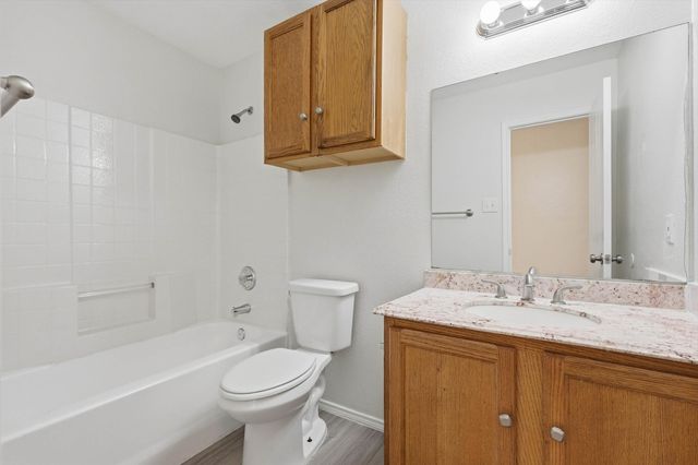 725 Lovern Street, Cedar Hill, TX 75104