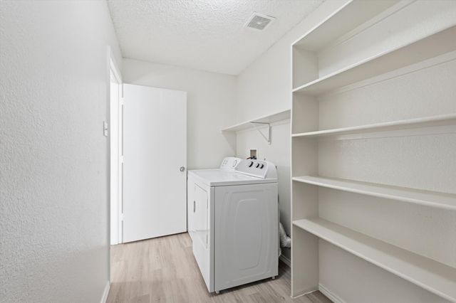 725 Lovern Street, Cedar Hill, TX 75104